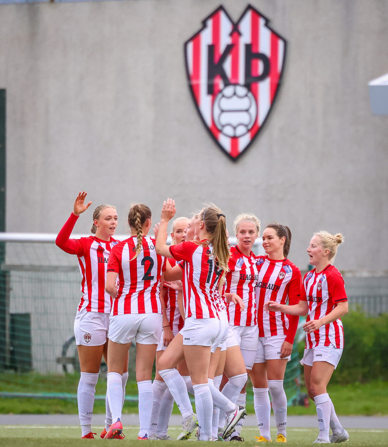 Myndaveisla: Stórsigur Þróttar á ÍBV