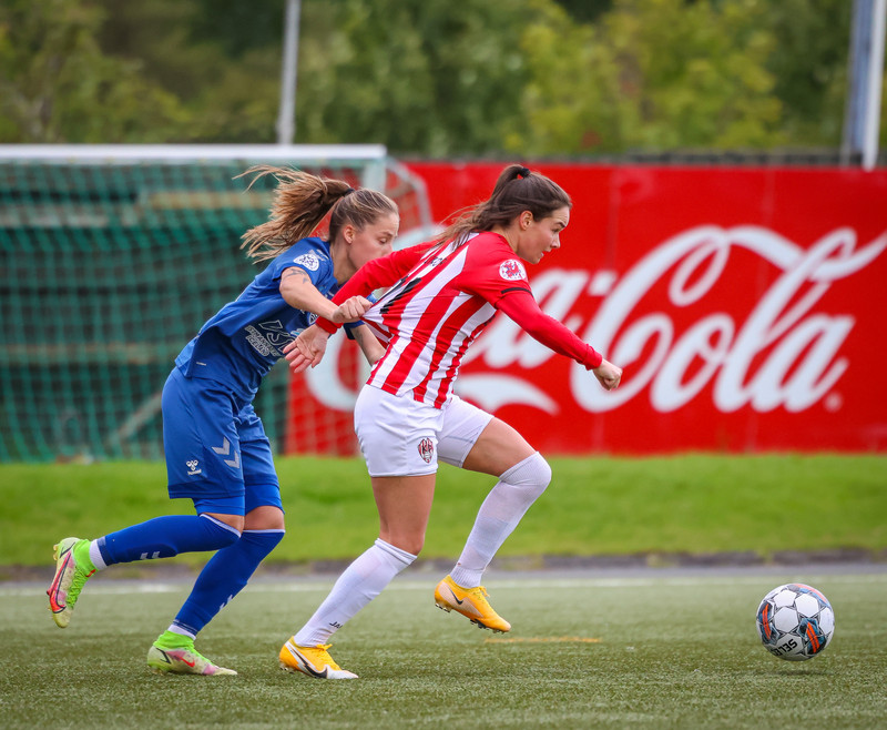 Myndaveisla: Stórsigur Þróttar á ÍBV