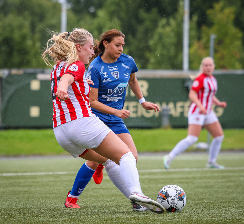 Myndaveisla: Stórsigur Þróttar á ÍBV