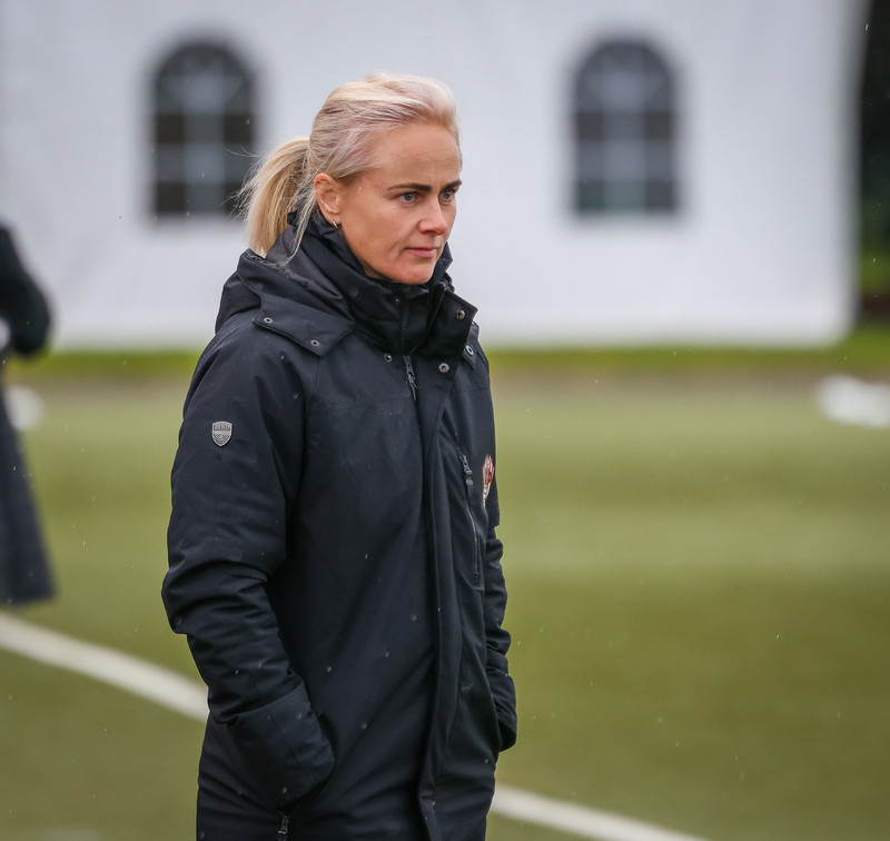 Myndaveisla: Stórsigur Þróttar á ÍBV