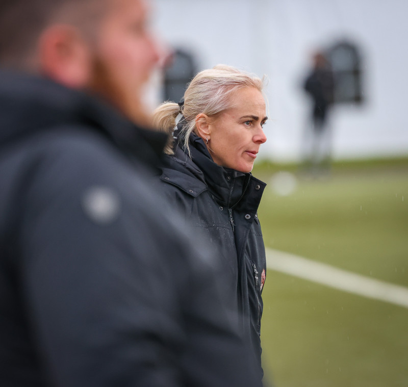 Myndaveisla: Stórsigur Þróttar á ÍBV