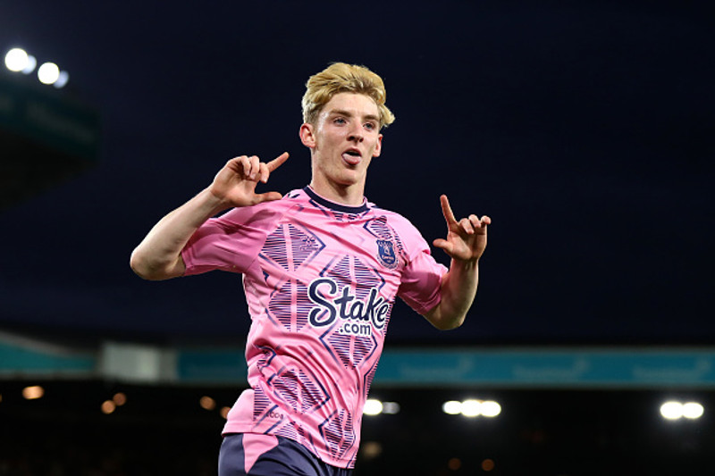 Everton í viðræðum við Gordon um nýjan samning