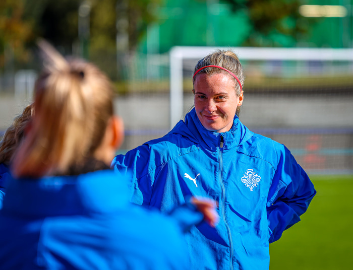 Á landsliðsæfingu.