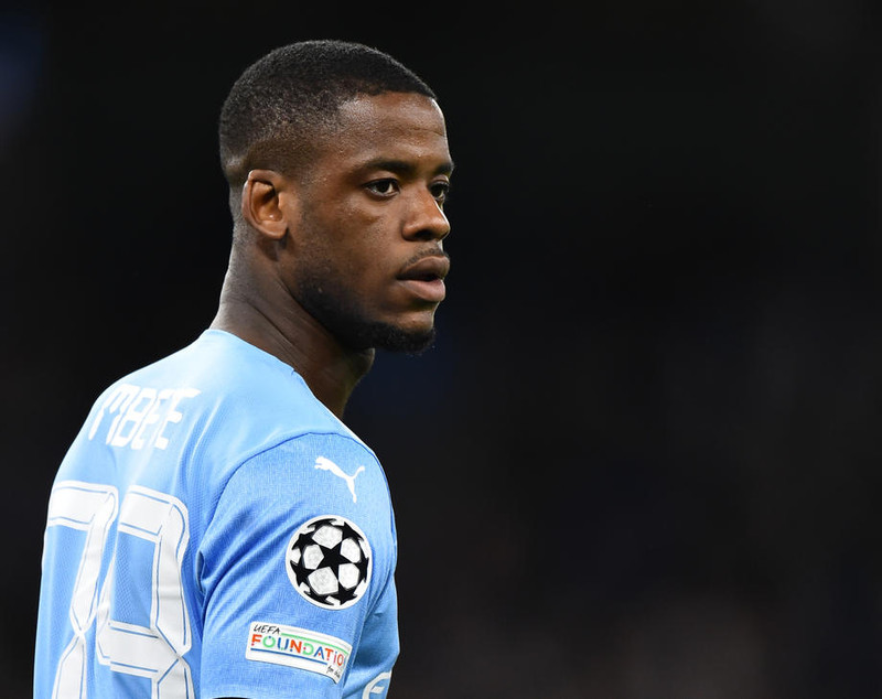Huddersfield fær miðvörð frá Man City (Staðfest)