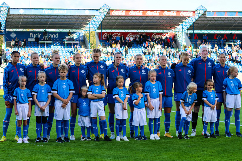 Myndaveisla 1: Ísland vann Hvíta Rússland