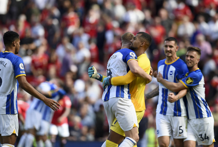 Brighton vann 5-2 sigur á Leicester