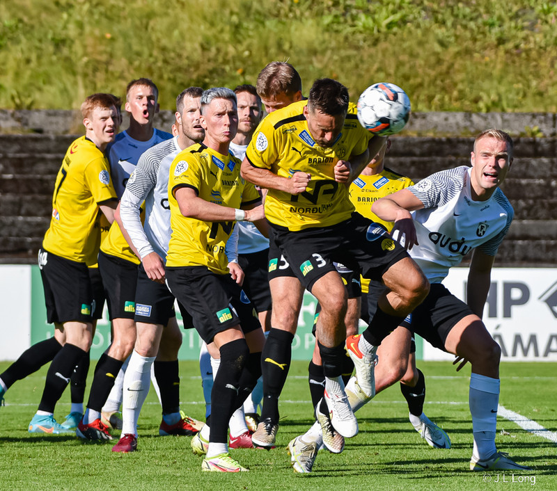 Myndaveisla: FH burstaði ÍA