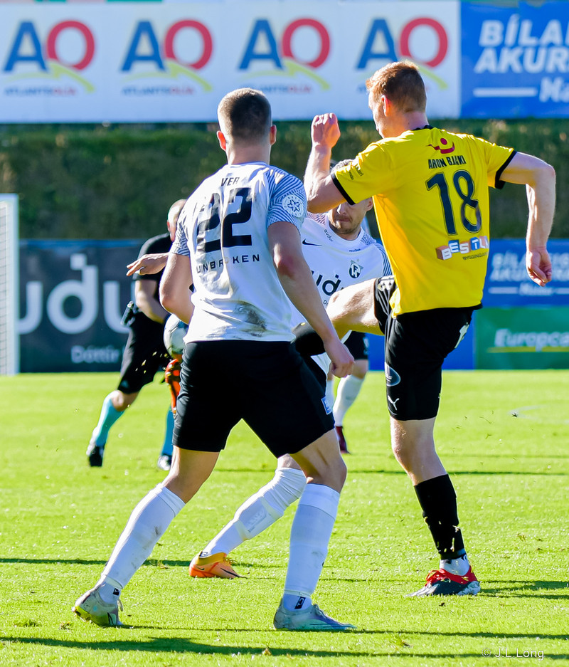Myndaveisla: FH burstaði ÍA