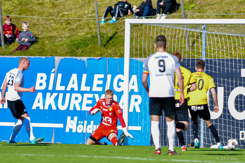Myndaveisla: FH burstaði ÍA