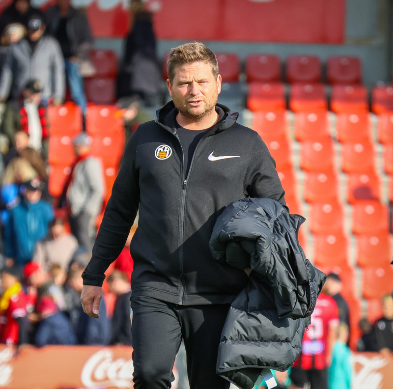 <b>Bjarni Guðjónsson</b> - Gæti Bjarni stigið niður af skrifstofunni og tekið að nýju við þjálfun KR?