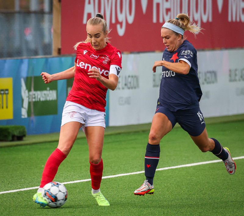 Myndaveisla: Naumt tap hjá Val gegn Slavia Prag