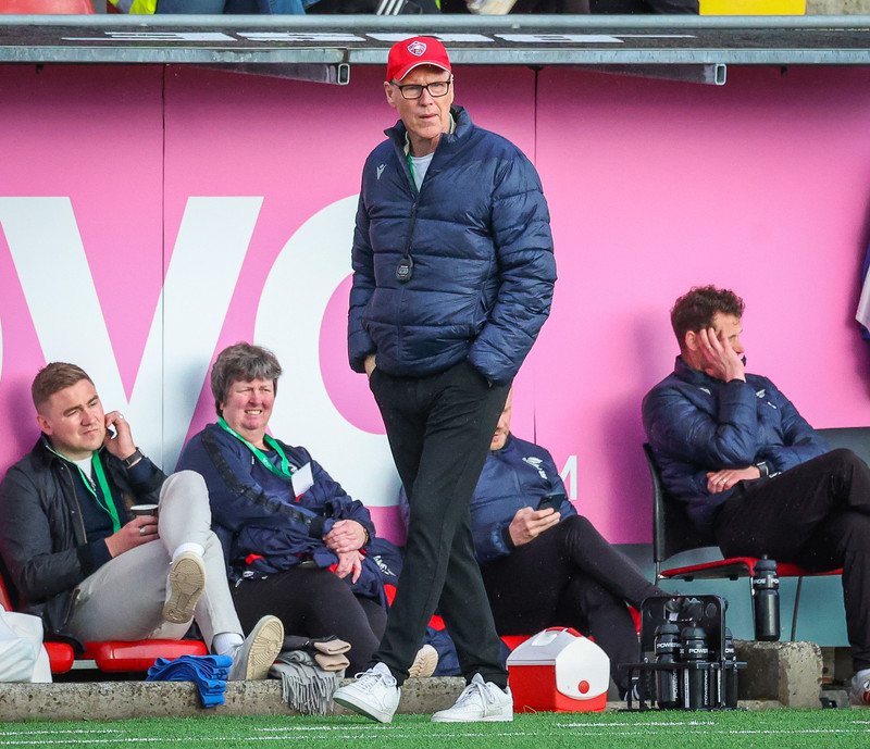 Myndaveisla: Naumt tap hjá Val gegn Slavia Prag
