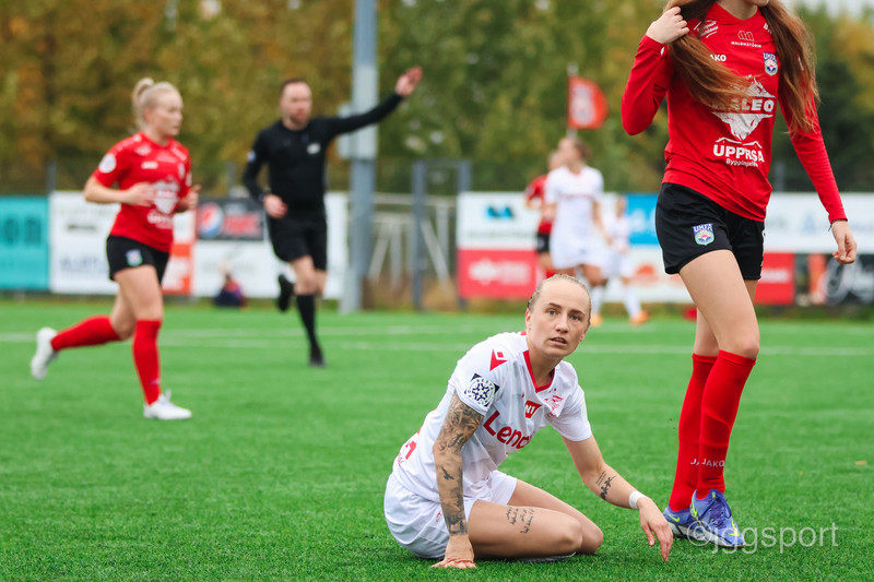 Myndaveisla 2: Valur Íslandsmeistari með sigri í Mosfellsbæ