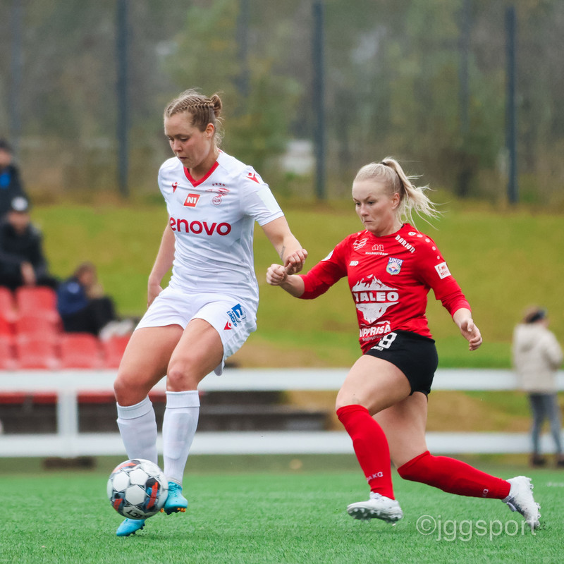 Myndaveisla 2: Valur Íslandsmeistari með sigri í Mosfellsbæ