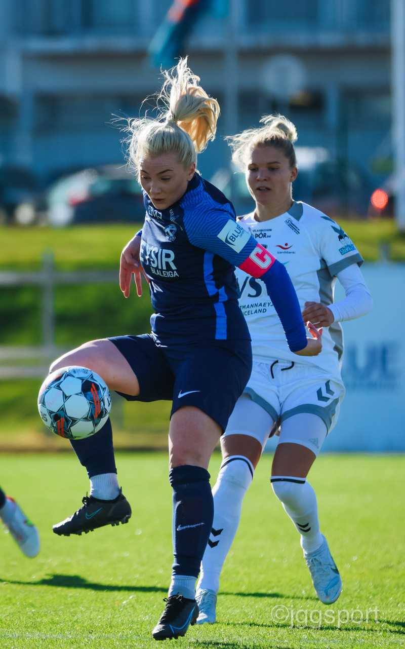 Myndaveisla: ÍBV vann Keflavík á sunnudaginn