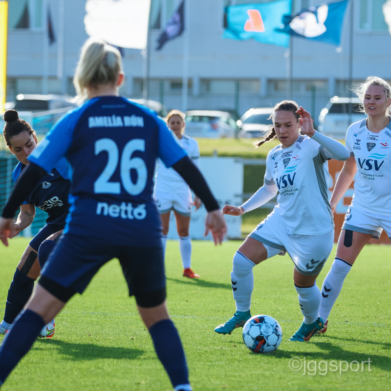 Myndaveisla: ÍBV vann Keflavík á sunnudaginn