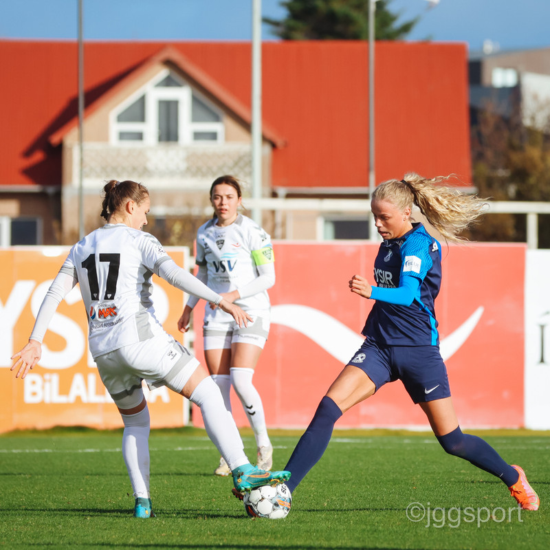 Myndaveisla: ÍBV vann Keflavík á sunnudaginn