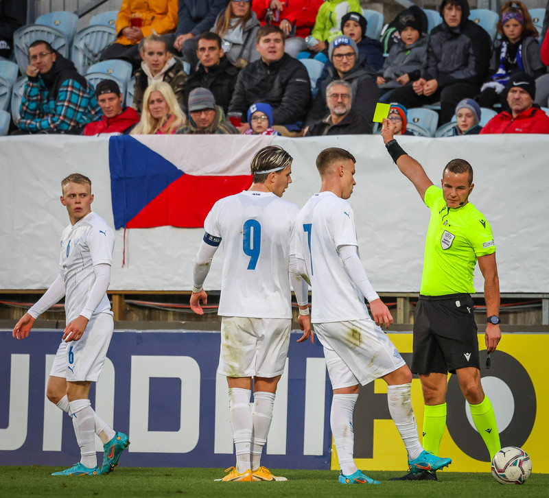Byrjunarlið U21: Sterkt lið gegn Skotum - Bein útsending