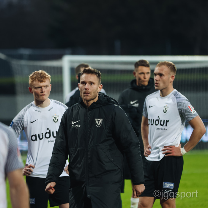 FH-ingar eru í erfiðum málum