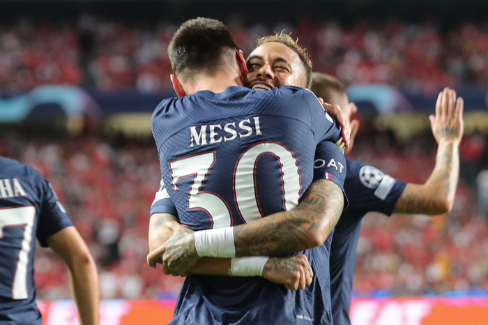 Lionel Messi og Neymar fagna marki Argentínumannsins