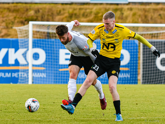 Ingi sér um að stemningin sé í lagi.