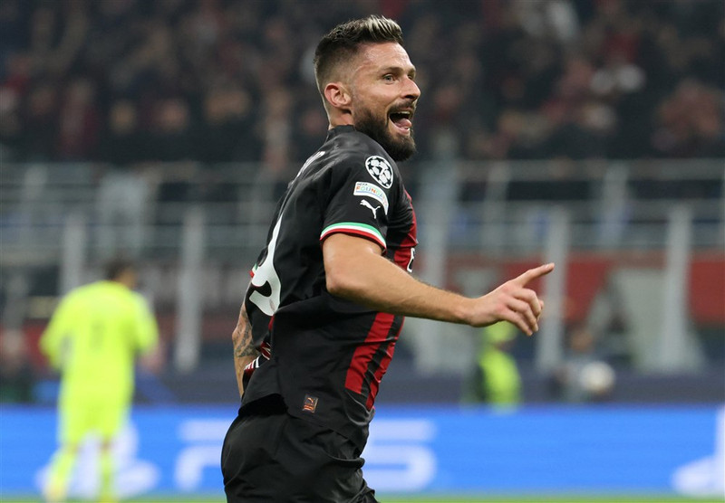 Giroud vill klára ferilinn í Mílanó