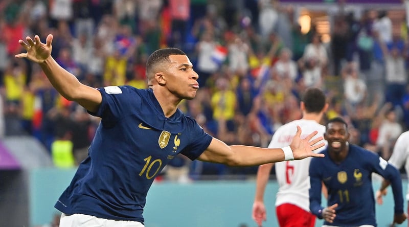 <b>6. Kylian Mbappe, Frakkland, heimsmeistari 2018</b> - Saga sem enn er verið að skrifa. Geggjaður 2018 þegar hann var 19 ára og skoraði í úrslitaleiknum. Skoraði svo þrennu í úrslitaleiknum 2022 en það dugði ekki gegn Messi og félögum.