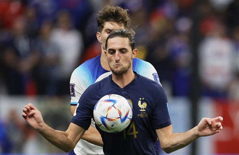 Adrien Rabiot er orðaður við Manchester United á nýjan leik.