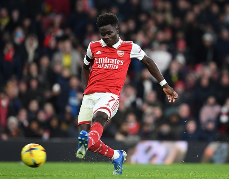 <b>Sóknarmaður: Bukayo Saka (Arsenal)</b> - Aðra umferðina í röð er Saka í liðinu. Hann var frábær gegn West Ham og aftur gegn Brighton. Hann byrjar alla leiki vel og gerir varnarmönnunum andstæðinganna strax erfitt fyrir. Fyrsta snertingin, þegar hann skoraði, var óaðfinnanleg.