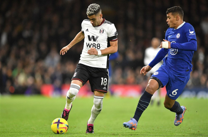 Pereira í leik með Fulham gegn Chelsea.