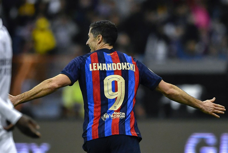 Lewandowski er kominn með þrjú deildarmörk í tveimur leikjum, en þau gætu hæglega verið fleiri.