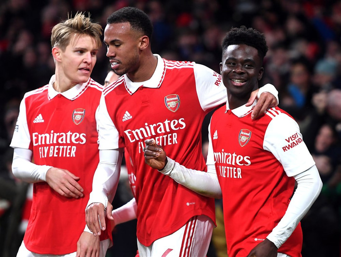 Bukayo Saka skoraði annað mark Arsenal og var það af dýrari gerðinni
