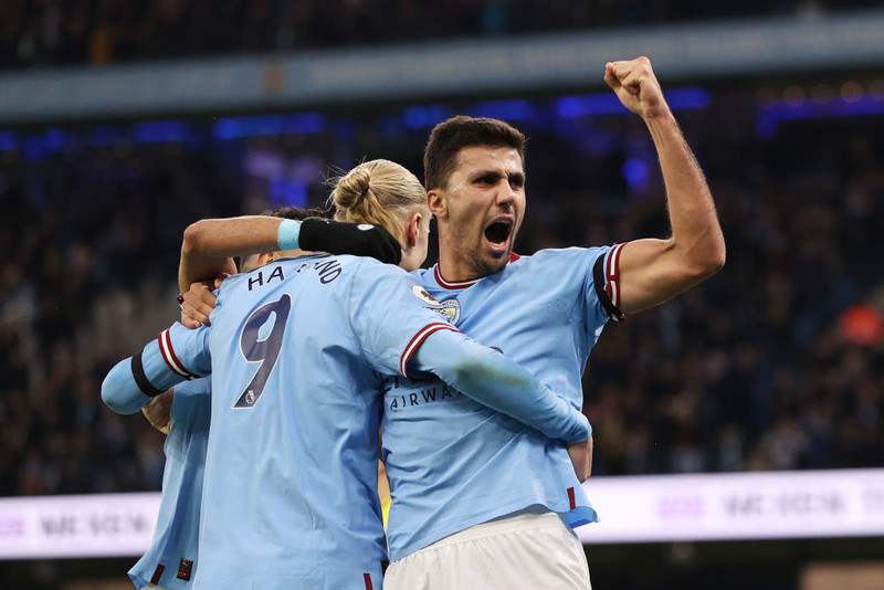 <b>Miðjumaður - Rodri (Manchester City):</b> Rodri á stóran þátt í því að óþarfi er að tala um fjarveru Kevin De Bruyne.