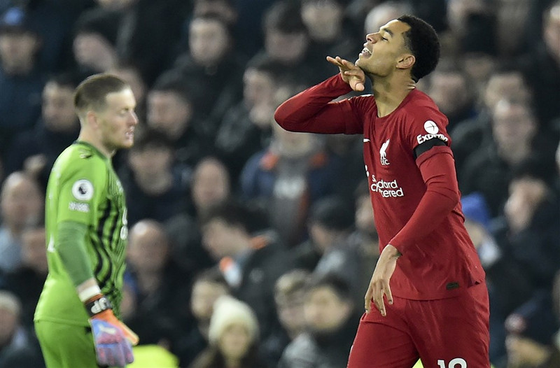 Sjáðu slagsmálin á Anfield og fyrsta mark Gakpo