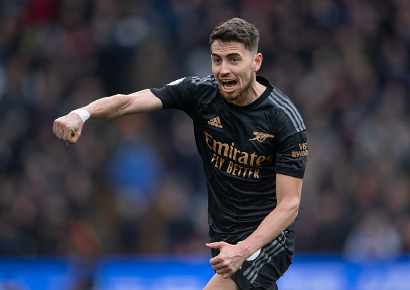 <b>Miðjumaður: Jorginho (Arsenal)</b> - Reynsla hans kom sér vel fyrir Arsenal á mikilvægum tímapunktum.