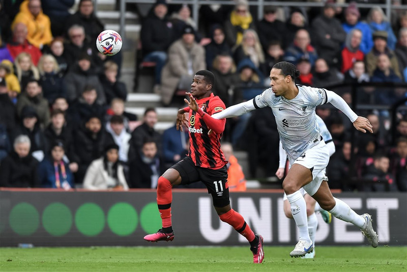 Ouattara á leið til Brentford fyrir metfé