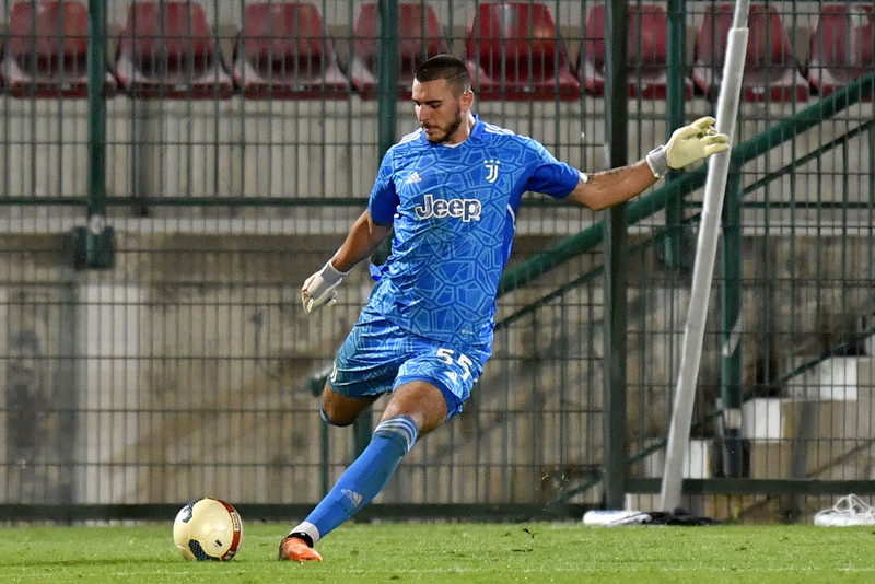 Zsombor Senko var á mála hjá Juventus