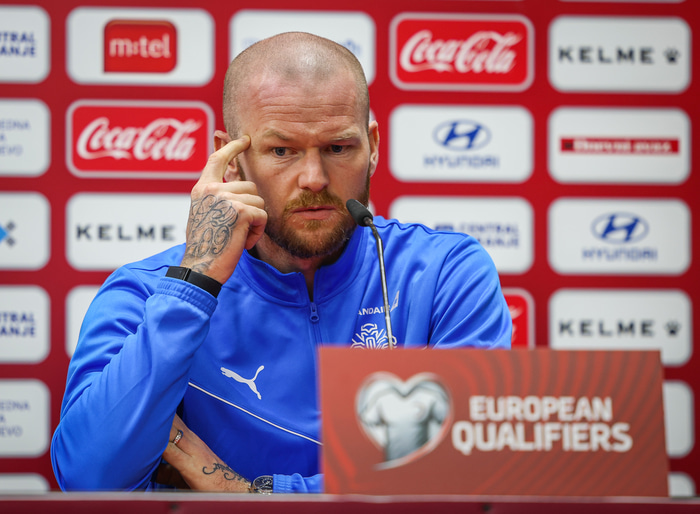 Aron Einar Gunnarsson landsliðsfyrirliði.