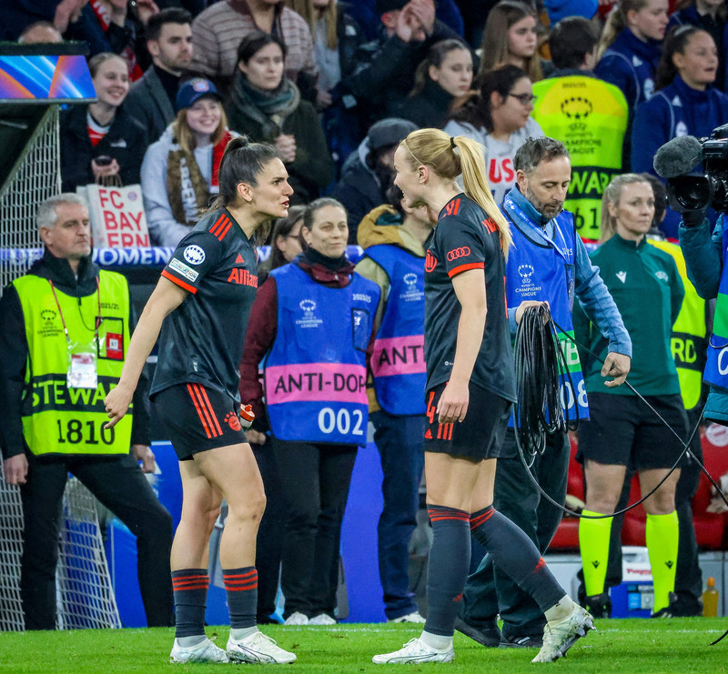 Jovana Damnjanovic og Glódís mætast á morgun.