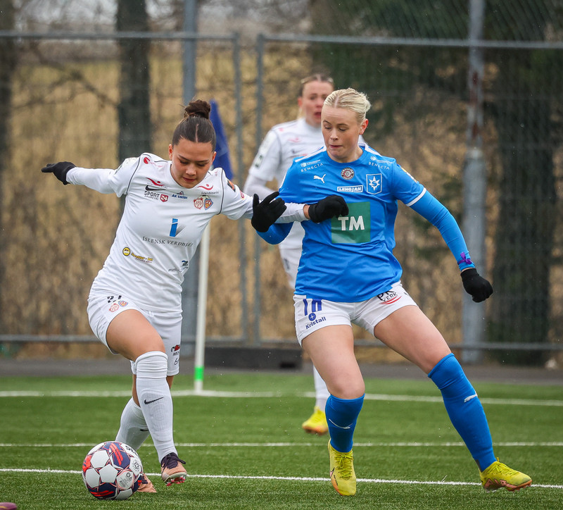 Kimberley Dóra kölluð inn í landsliðshóp U19