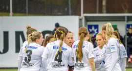 Lengjudeild kvenna: ÍBV rúllaði yfir KR í toppslagnum