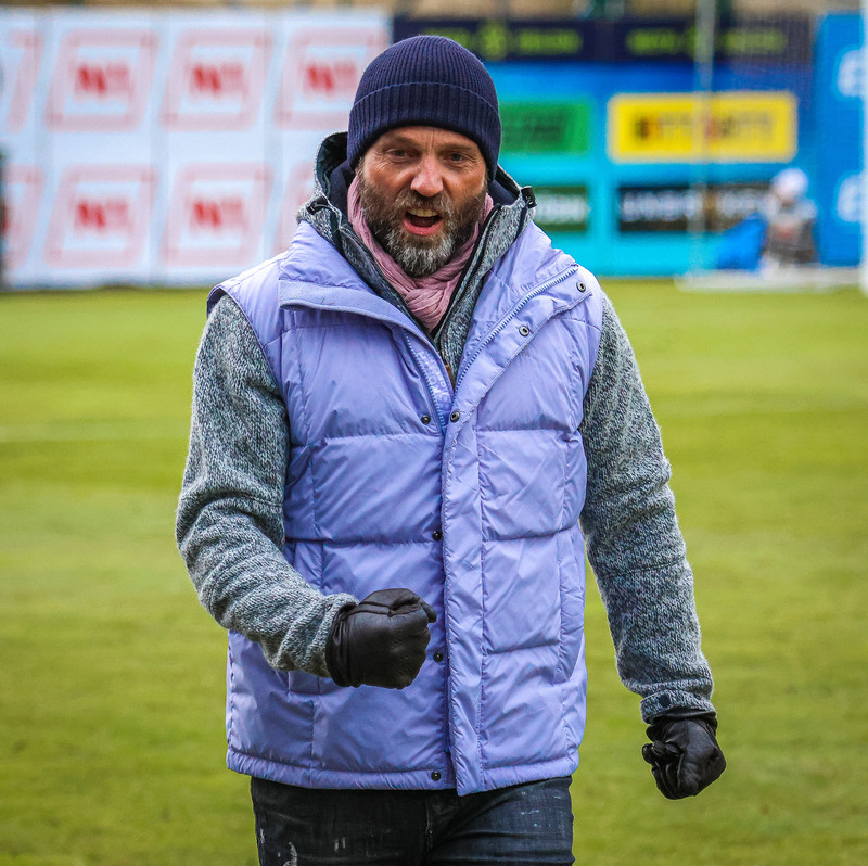 Arnar er ánægður með fréttir dagsins.