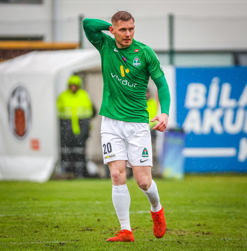 Auðvitað. Það er alltaf leið til baka, leikurinn er 90 mínútur plús og við spilum þar til dómarinn flautar af