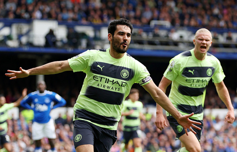 <b>Miðjumaður - Ilkay Gundogan (Manchester City):</b> Að mínu mati leikmaður tímabilsins. Á bara eftir að vinna Meistaradeildina með City og það gæti breyst í komandi mánuði.