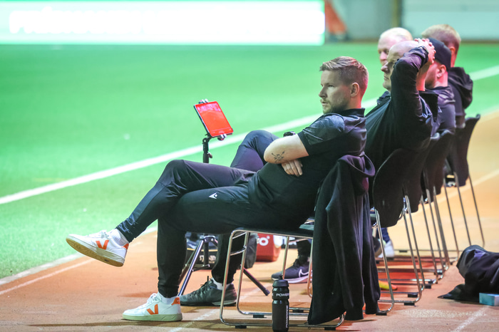 Ómar Ingi er þjálfari U15.