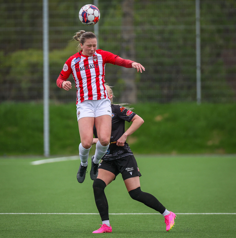 Myndaveisla: Þróttur vann topplið Þórs/KA