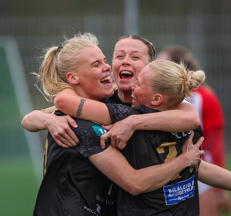 Myndaveisla: Þróttur vann topplið Þórs/KA