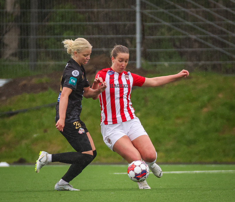 Myndaveisla: Þróttur vann topplið Þórs/KA