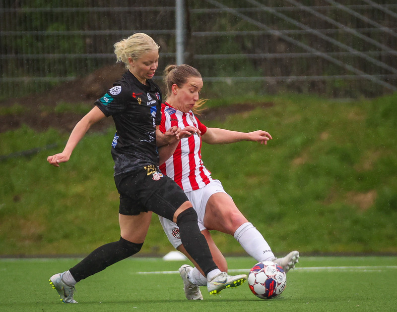 Myndaveisla: Þróttur vann topplið Þórs/KA