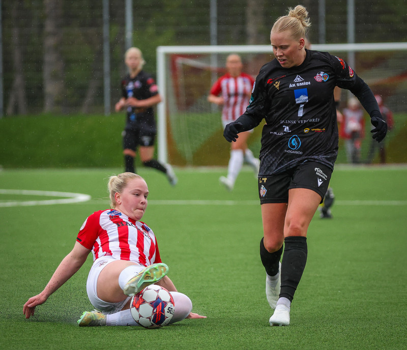 Myndaveisla: Þróttur vann topplið Þórs/KA